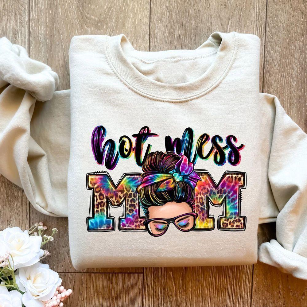 Retro Hot Mess Mom Messy Bun Vuitino Merch